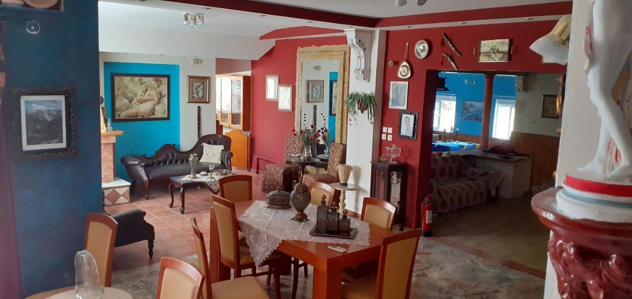 Pame Pantheos Hotel Камена Вурла Екстериор снимка