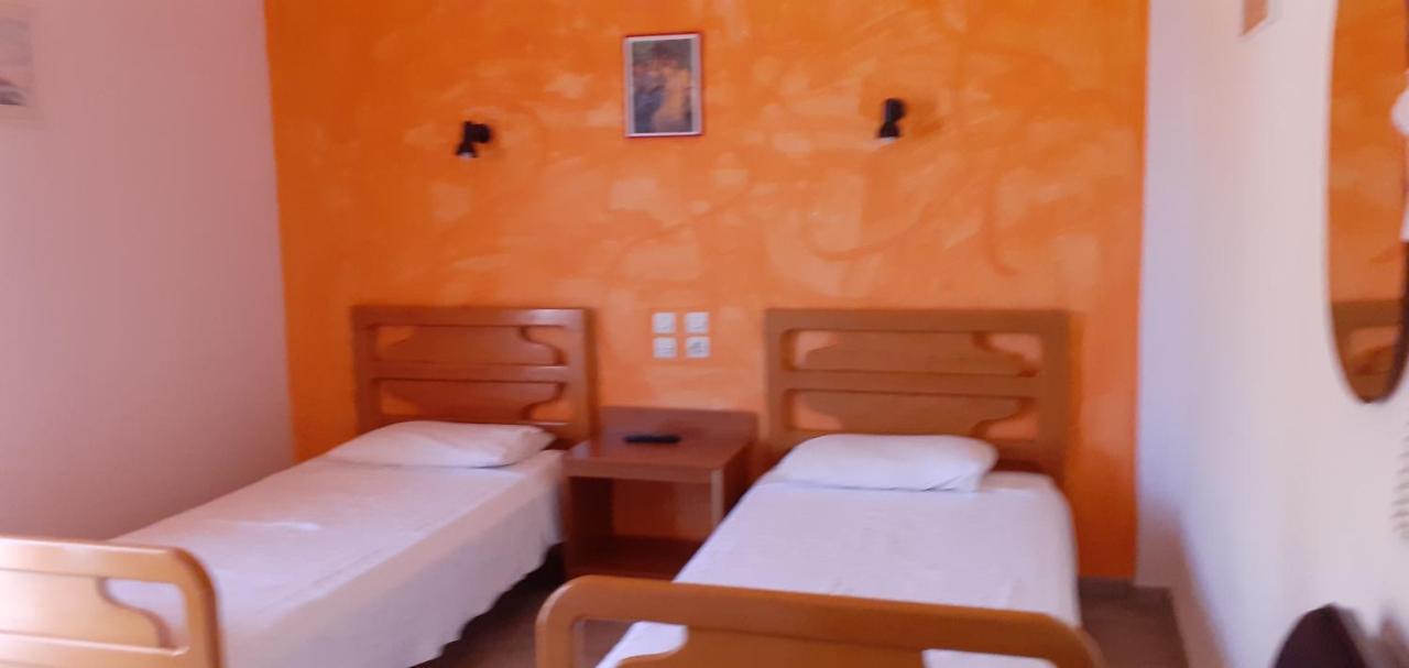 Pame Pantheos Hotel Камена Вурла Екстериор снимка